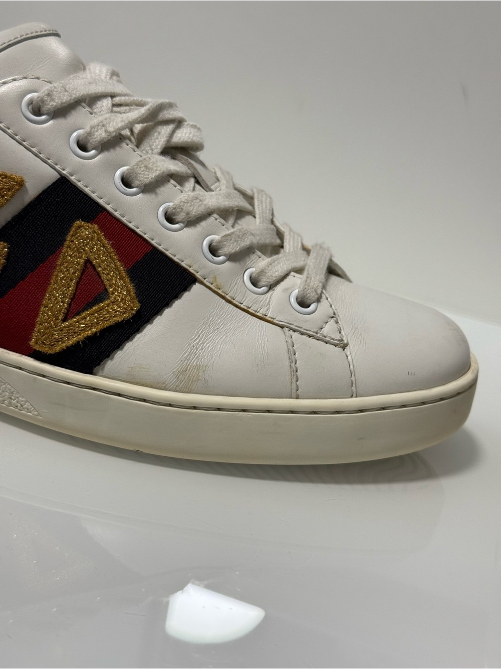 Gucci White Leather 'Loved' Sneakers with Red, Blue & Gold Accents - Picture 16 of 17
